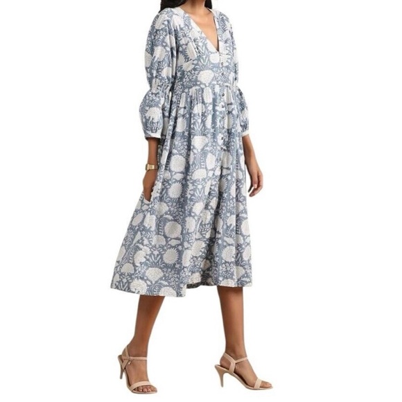 KLAVATE Deep V-Neck Handblock Print Cotton Floral Midi Dress Blue & White Medium - Picture 1 of 9